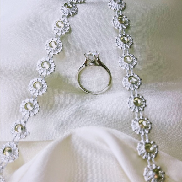 1CT certified with registration form Moissanite ring - Picture 4 of 5